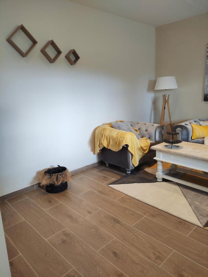 Holiday home Maison De *