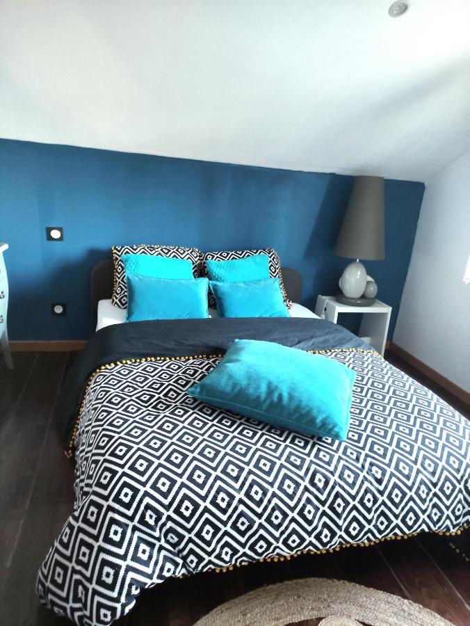 Maison De *