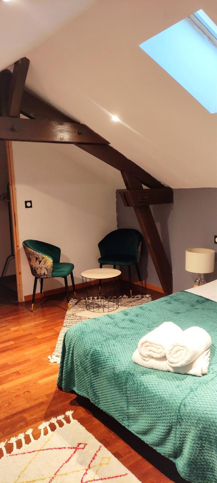 Maison De *